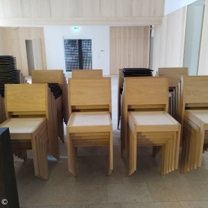 Bild 2: Neue Stühle